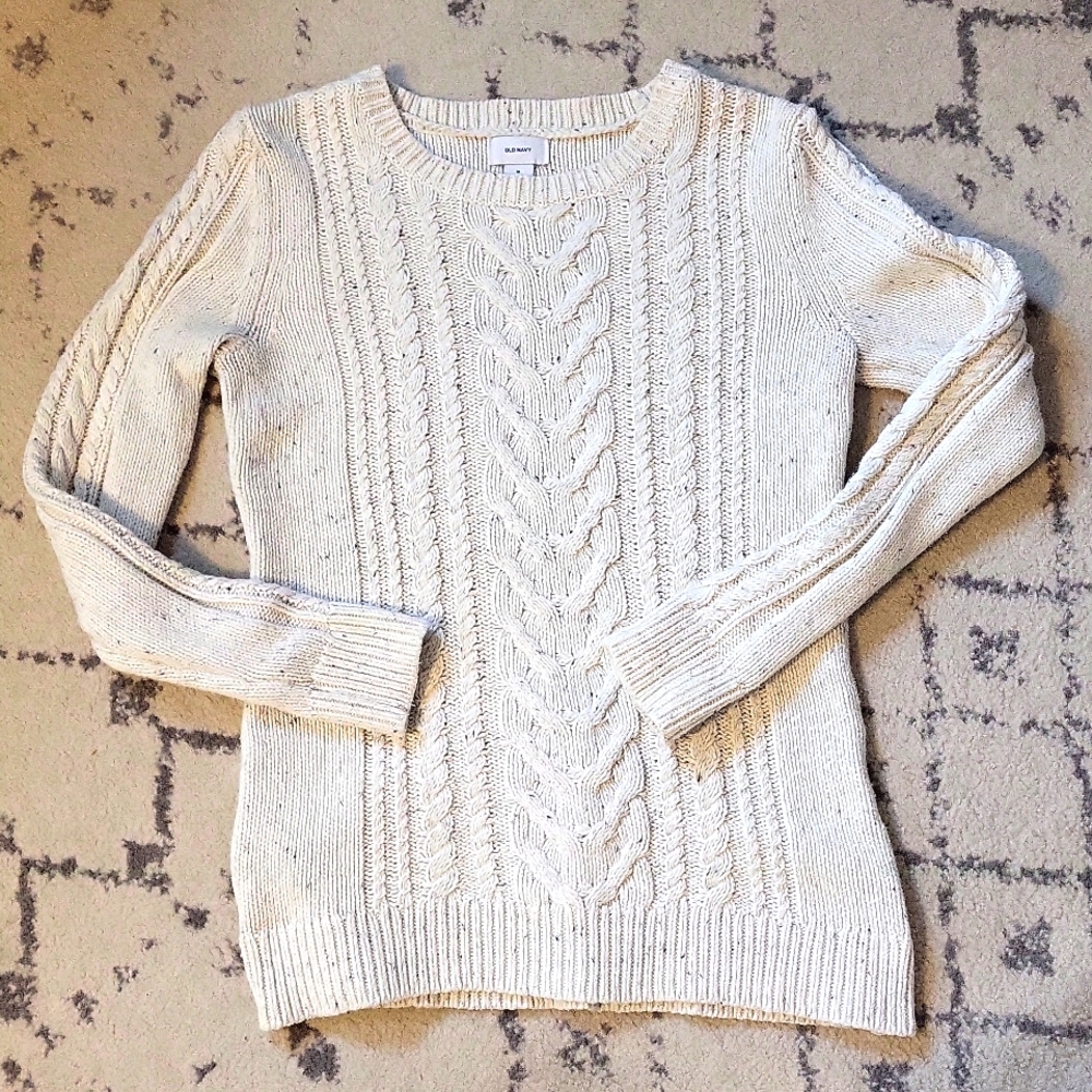 White Cable Knit Crew Neck Sweater